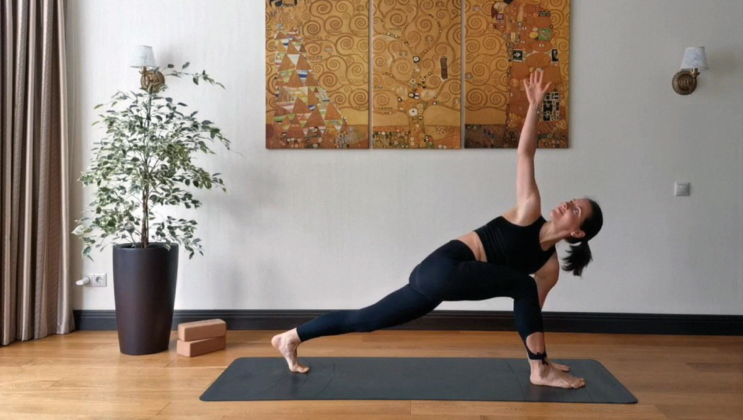 Gerakan Ringan untuk Menjaga Postur Tubuh Saat Bekerja